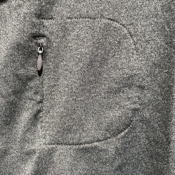 One tooth shirt - Picture 3 of 4